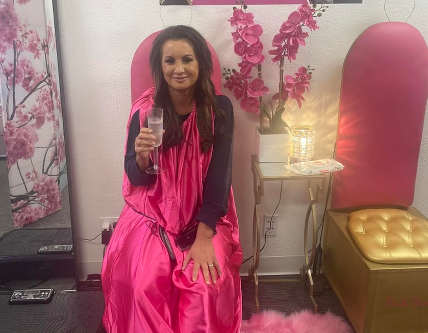 V-Steam in Style: Luxury, Wellness & Giving Back with Pink Boughie