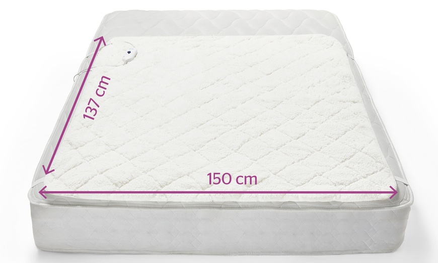 Image 7: Silentnight Cosy Teddy Fleece Electric Blanket