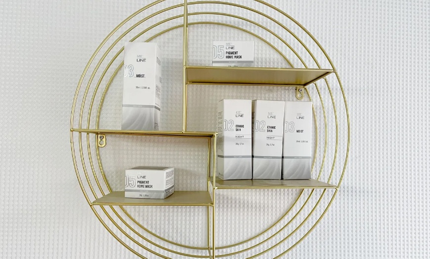 Image 4: Trockenhaarschnitt / Waschen, Schneiden, Föhnen & Styling für 1 Herren