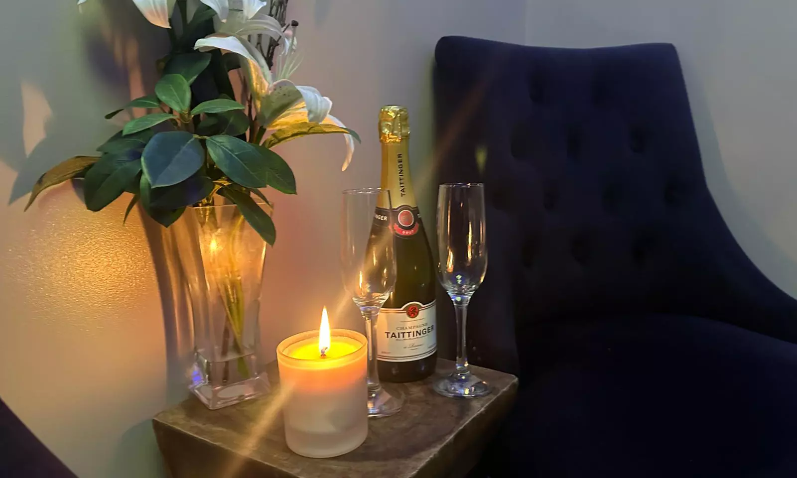 30 or 60-Min Aromatherapy Massage, 40-Min Hot Stones & Massage & More