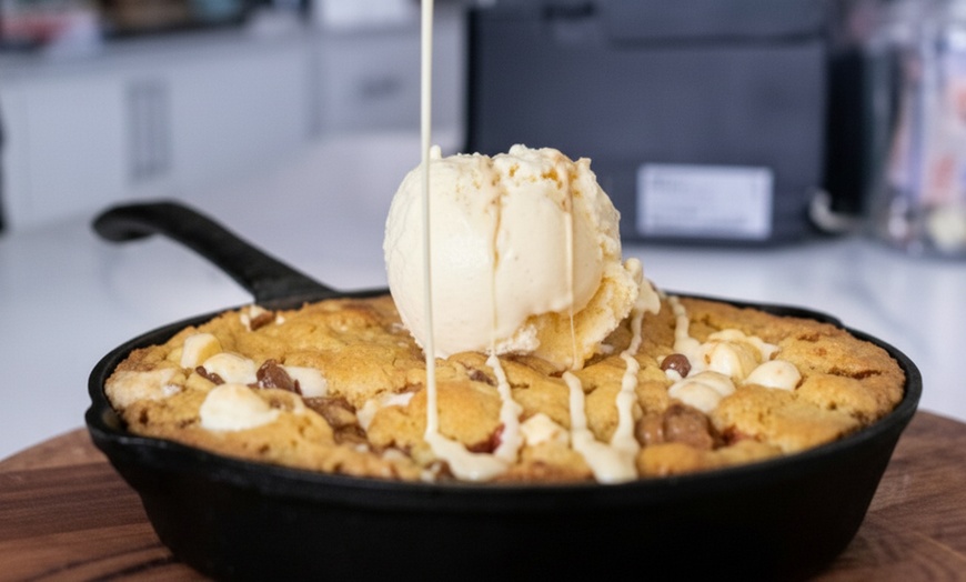 Image 8: Indulge in Moment of Sweetness: Crêpe + Gelato for 1, 2, 4, / 6 People