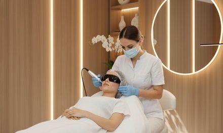 1 Session: Radiofrequency (RF) Microneedling Treatment with Skin Nourishing Serum - Laser And Aesthetics By Simone