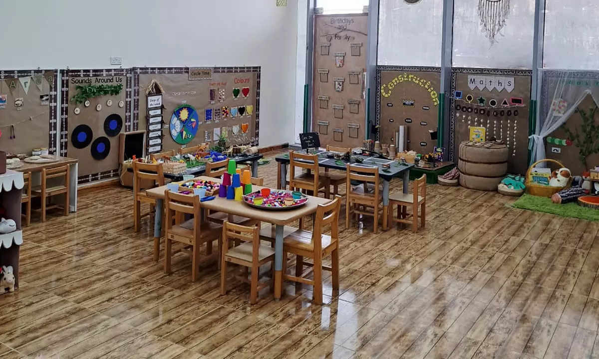 Enjoy Kids Club for 2 Weeks + 5-Day Access(Complimentary Registration)