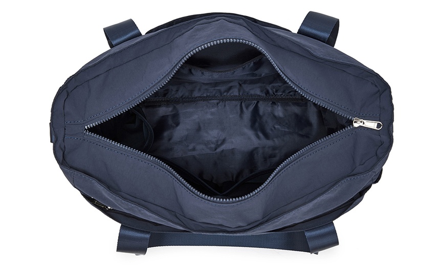 Image 20: Travel-Smart Laptop Tote with 15.6” Protection and 3-Way Carry Design