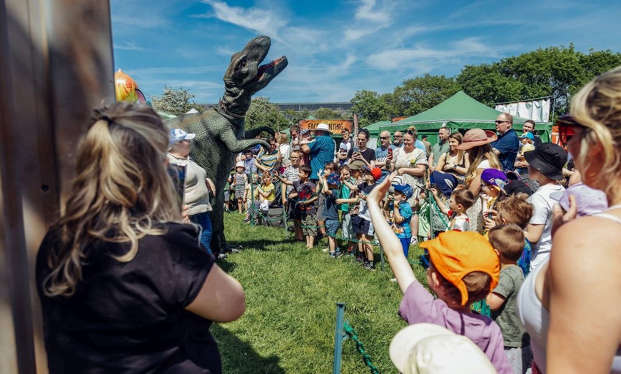 Image 9: Ticket to Dinosaurs In The Park for 2, 3 or 4 (17th May-8th June 2025)