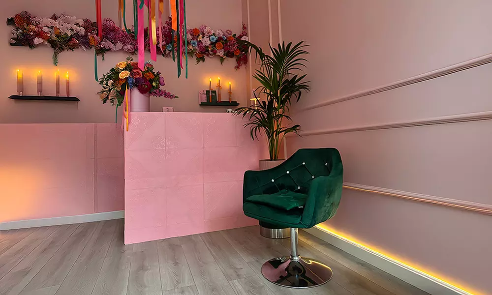 Head spa: relaksujące rytuały pielęgnacyjne dla cery i skóry głowy