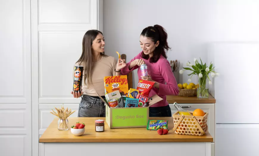 Image 1: Degusta Surprise Box with 10-15 Selected Branded Foods incl. Shipping