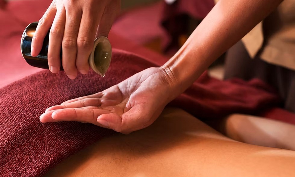 Refresh & Revitalize with 1, 2, 3, 4, or 5 Lymphatic Massages