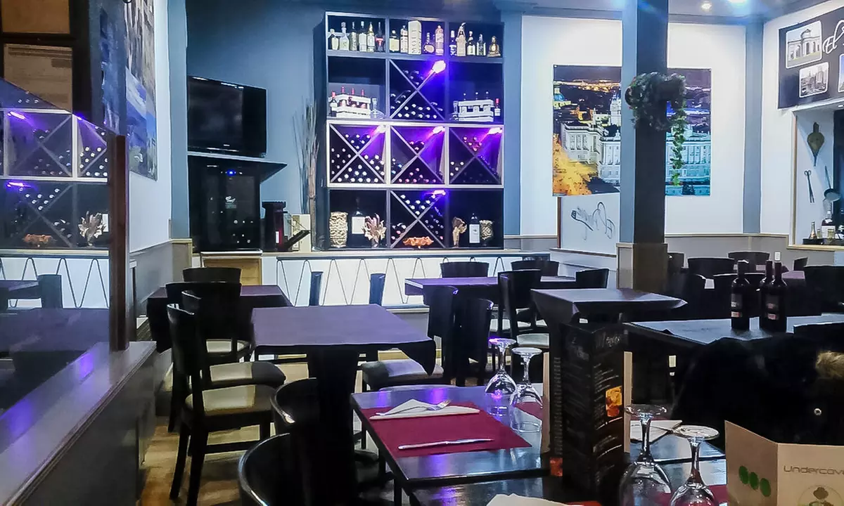 Cocina mediterránea para 2 o 4 en El Parque, en el barrio de Chamberí