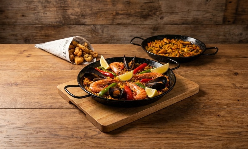 Image 3: Dive into Paella Experience for Two and Soft Drinks or Cocktails