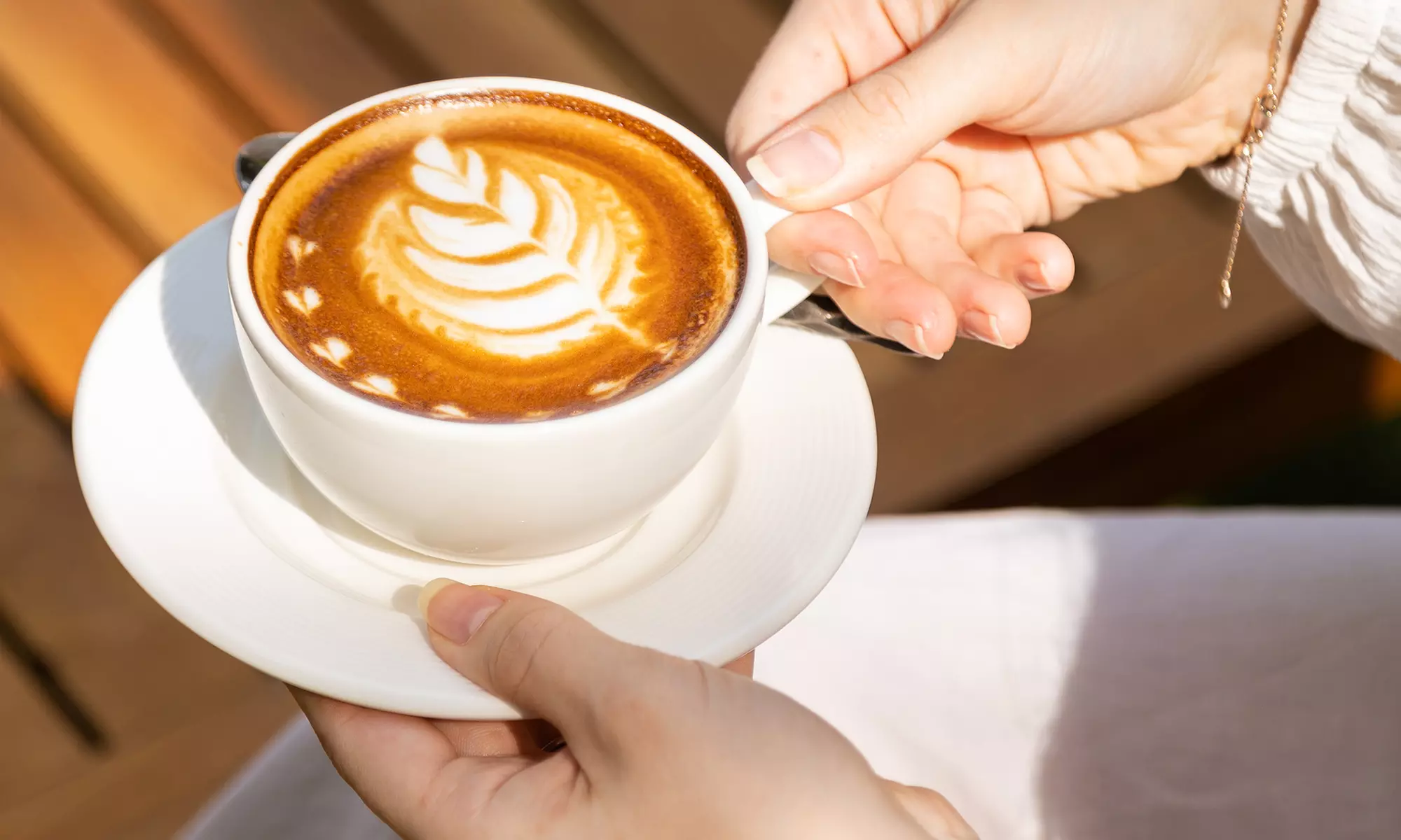 Breakfast with Pool Access for a Child and Adults!