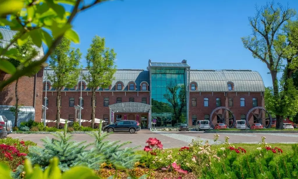 Day spa lub pobyt z wyżywieniem, masażem i wellness w 4* Młynie