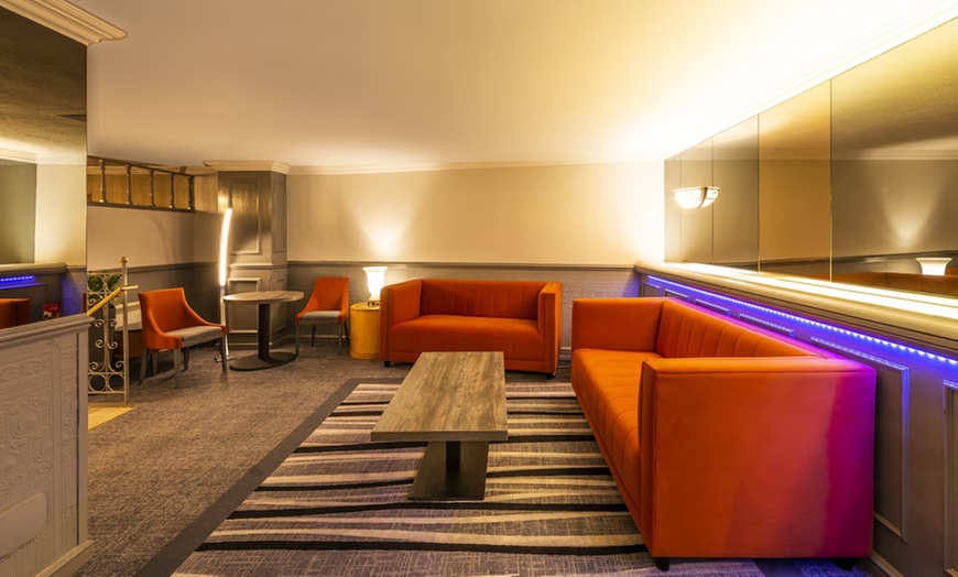 Image 7: Aberdeen: Standard Double Room w/Breakfast 10%Dis on Food&Soft Drinks
