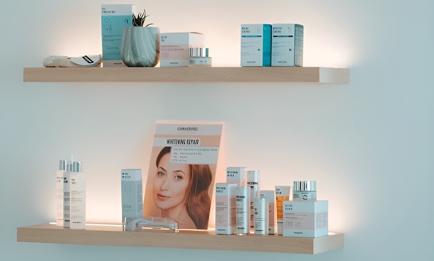 Image 5: Lluxueuze huidboost: infrarood cabine en/of gezichtsbehandeling