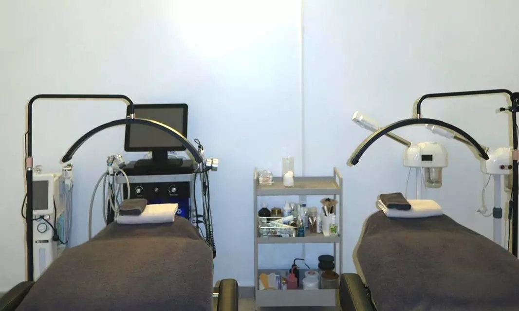 Verschenke Entspannung: Luxuriöse Gesichtsrituale für 1 oder 2 Per.