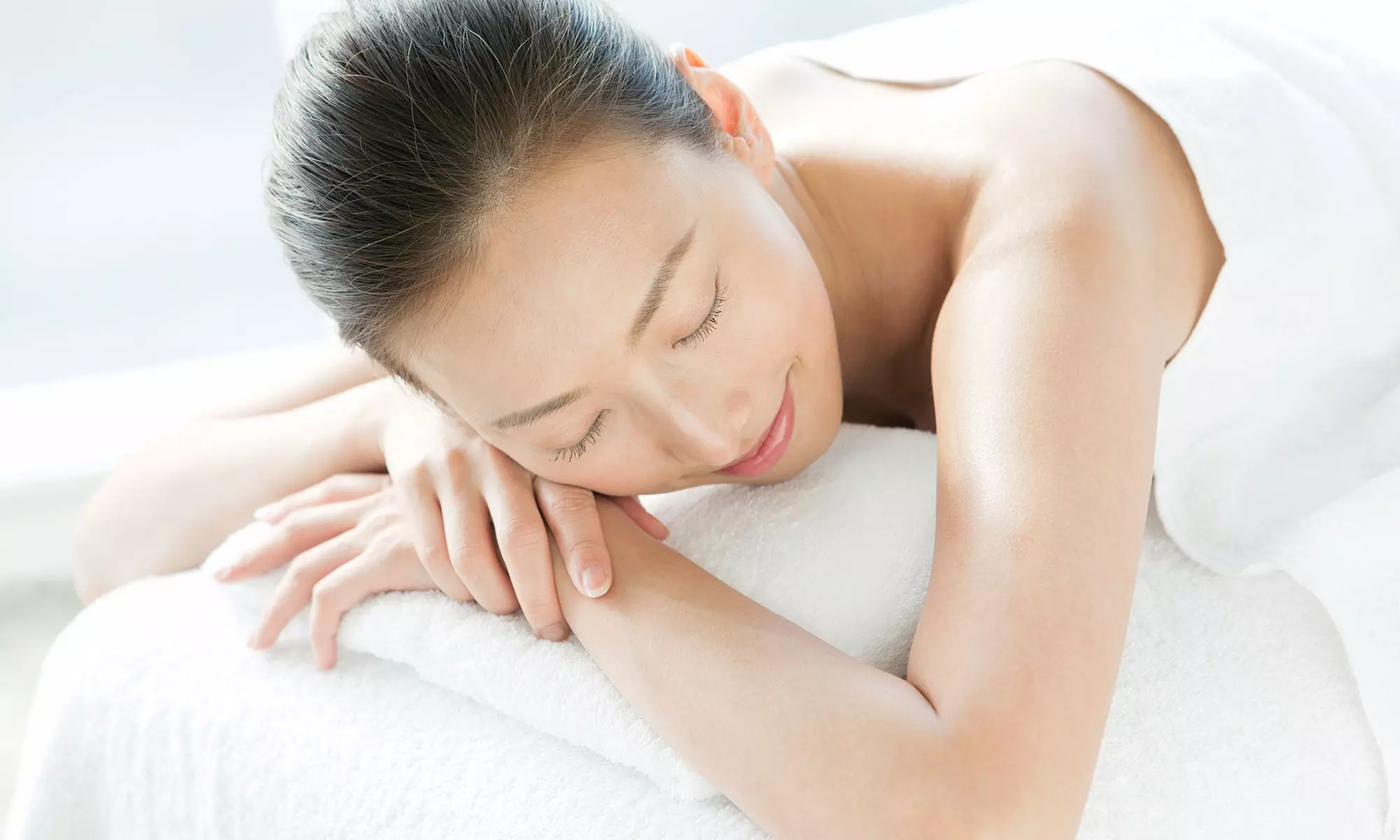 One 45-, 60-, or 75-Minute Deep-Tissue Massage with Cupping at Yupo Health (Up to 55% Off) - Primary Image