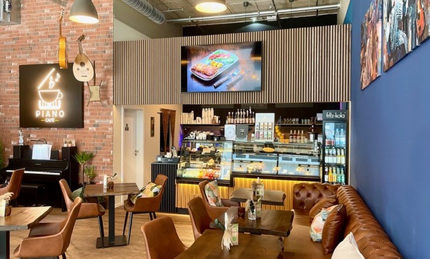 Image 5: Frühstück ALL DAY LONG inkl. frischem Orangensaft für 2-4 Personen