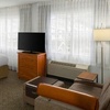 Image 9: All-suite hotel with near Seattle airport & shopping