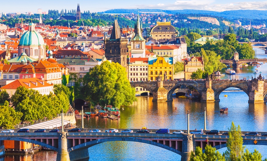Image 1: ✈ Budapest & Prague: 4/6 Nights with Hotels, Train Transfers & Flights