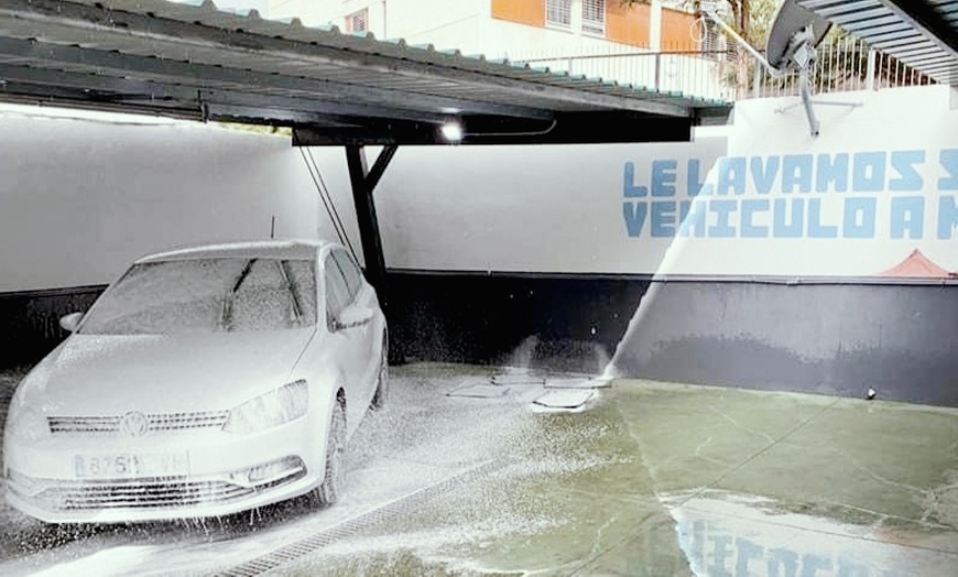 Image 4: Lavado a mano básico, completo, prémium y limpieza de tapicería 