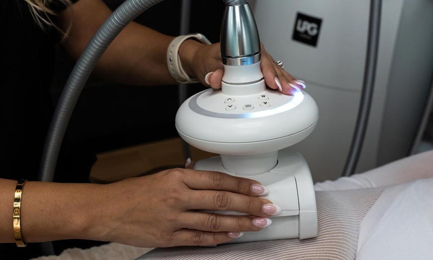 Image 3: 1, 2 u 8 sesiones de tratamiento reductor corporal con endomasaje