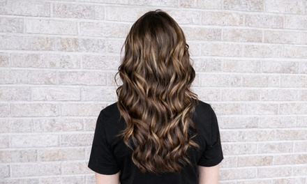 Medium to Long Haircut, Condition & Blowdry - de blue la fleur