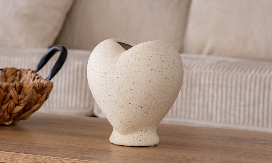 Image 21: Vaso decorativo in ceramica