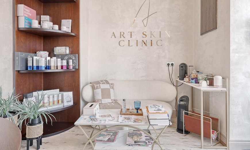 Image 3: Achieve Beauty Goals with 0.5, 1, 2, or 3ml Dermal Filler