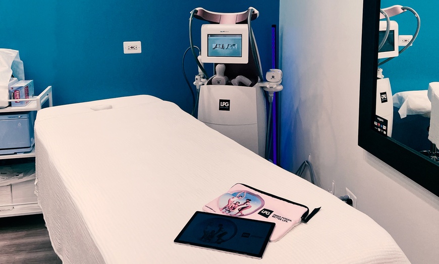 Image 5: Body Cavitation & Radio Frequency or LPG Endermologie Cavitation