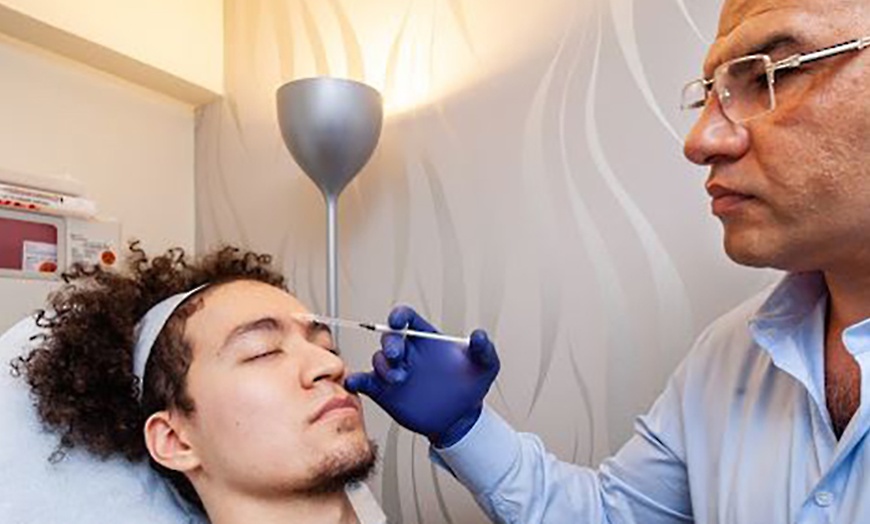 Image 2: PDO Thread Lifts for Mid-Face/Jawline Area with One Barbed Thread/Side
