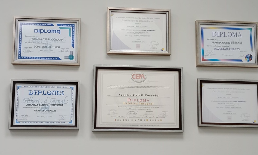 Image 4: 3 o 6 sesiones de eliminación de tatuajes con láser 