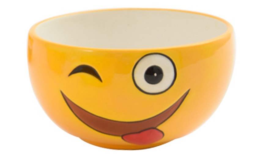 Image 20: Emoji Tableware