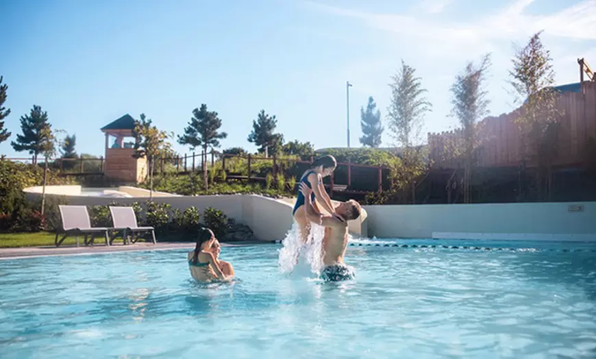 Image 5: Plons in de pret met tickets voor Aqua Mundo in Center Parcs
