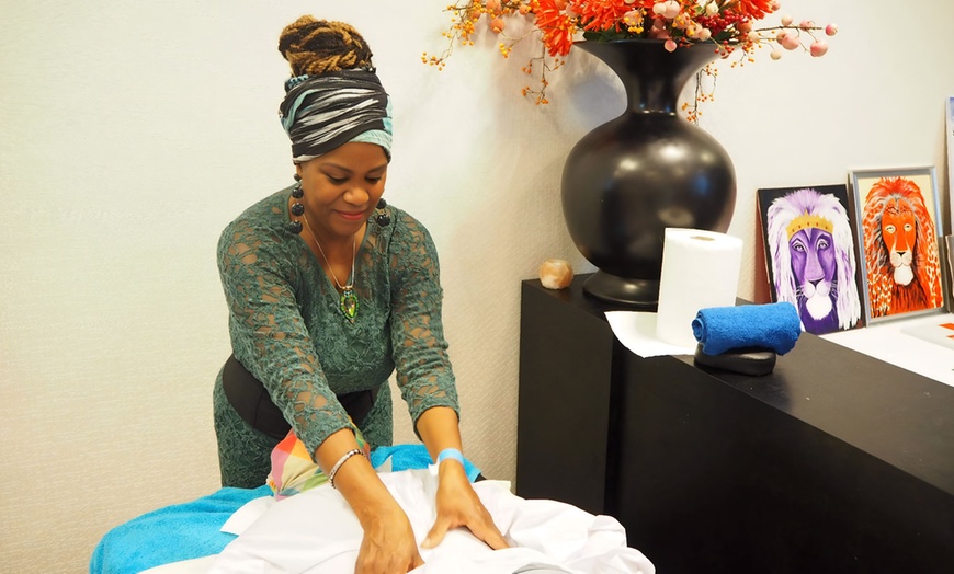 Image 4: Stap uit de drukte, relax modus aan: kies jouw ideale massage