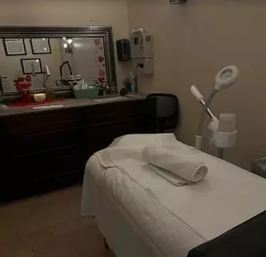 Ultrasonic-Cavitation, VelaShape Body Contouring Session