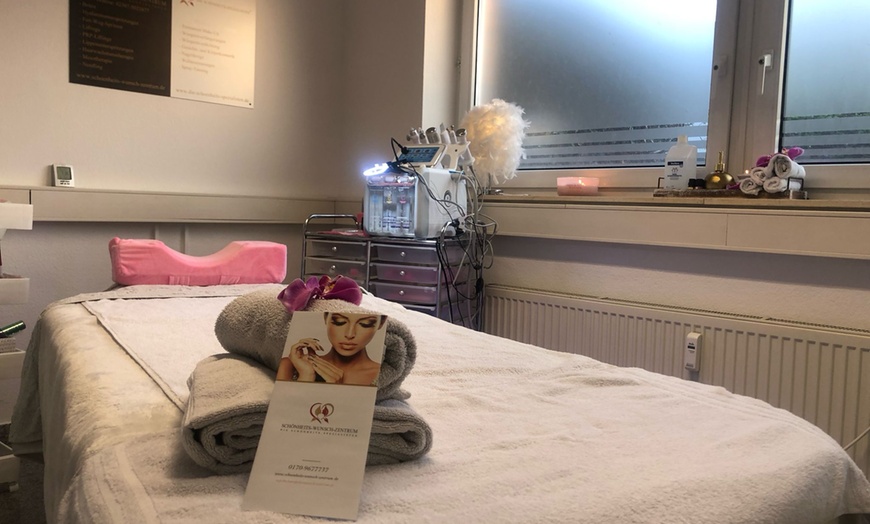 Image 3: 60 Min. Wellness-Massage mit Thai-, Straffungs- oder Aromaöl