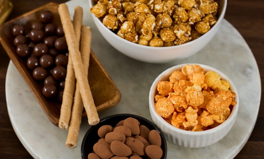 Image 6: Give the Perfect Gift: $25 or $75 Gourmet Gift Basket Shopping Credit