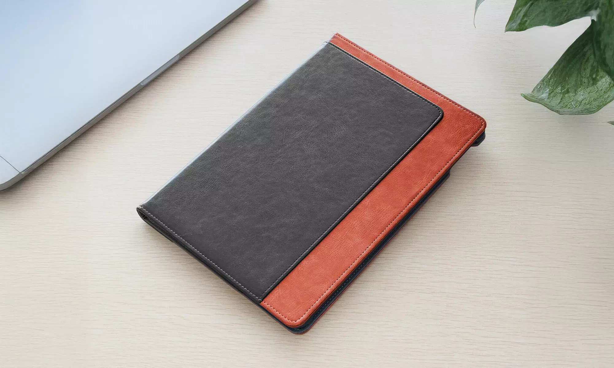 JETech Case for Apple iPad 10.2-Inch (9/8/7 Gen) with Pencil Holder Black/Brown