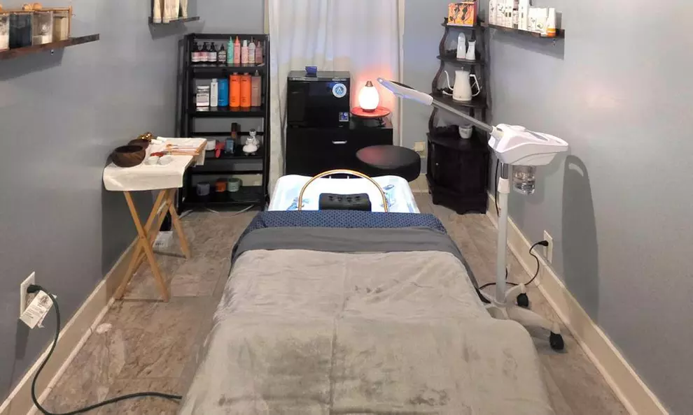 Get One or Two 60, or 90 Minute Head Spa Treatment