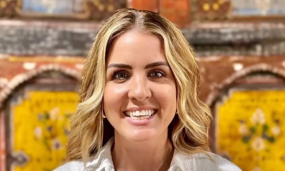 60, or 90-Min Oxygen Glow Facial infused w/ custom aromatherapy & More