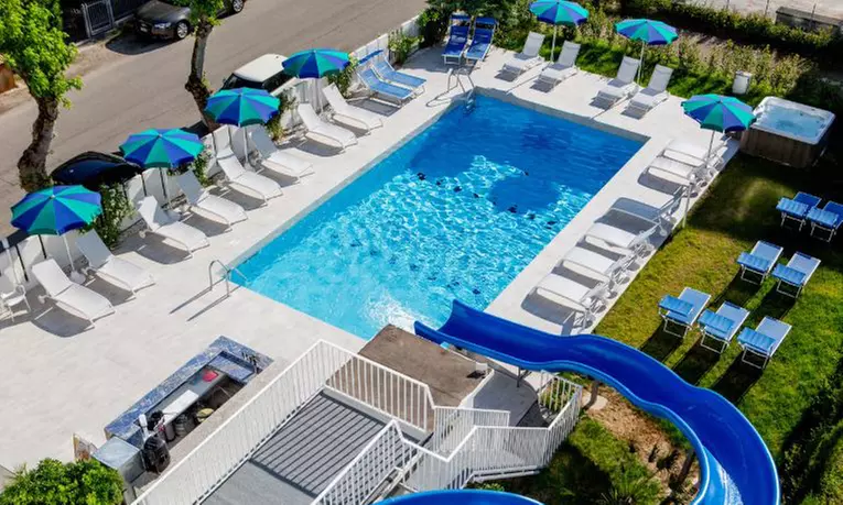 Cesenatico: Standard-Doppelzimmer mit All Inclusive