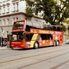 Image 3: Hop-on-Hop-off-Bustour Prag, opt. mit Bootstour 