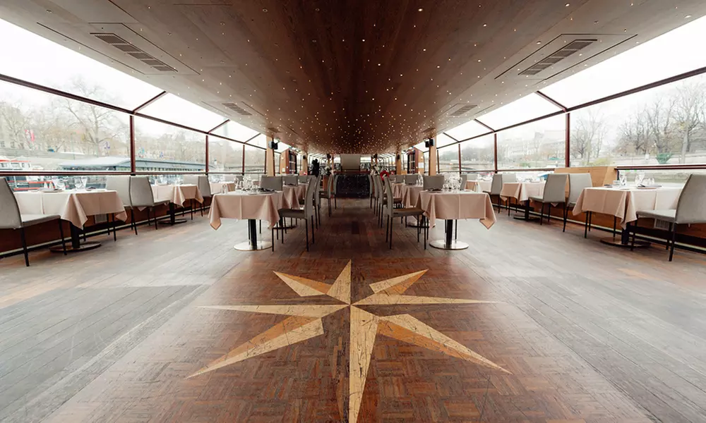 Déjeuner ou dîner croisière avec Bateaux Mouches