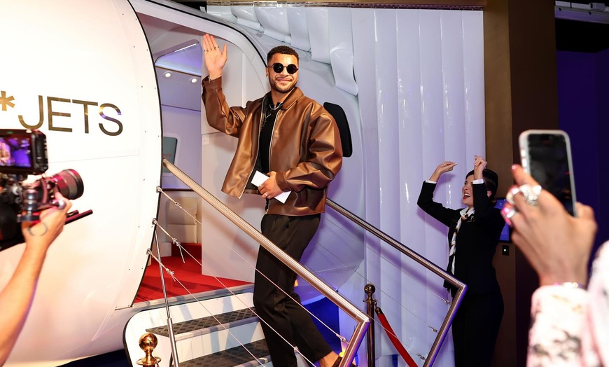 Image 1: Pick Your Star Persona With Fame Factory Ticket for Adults or Kids