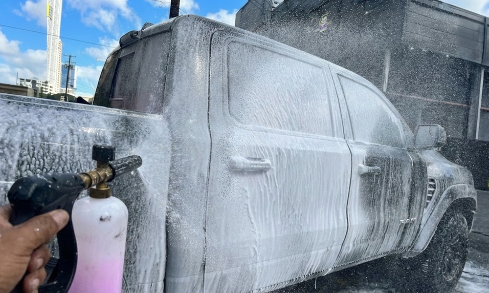 Exterior Car Wash for 2 or 4 Doors/ Premium Exterior Wash by Hand at Discount Window Tint Hawaii (Up to 50% Off)