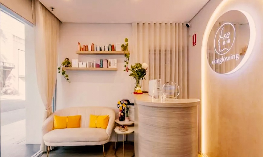 Image 2: Transform Your Skin with HIFU Treatment - Lower Face or Neck 