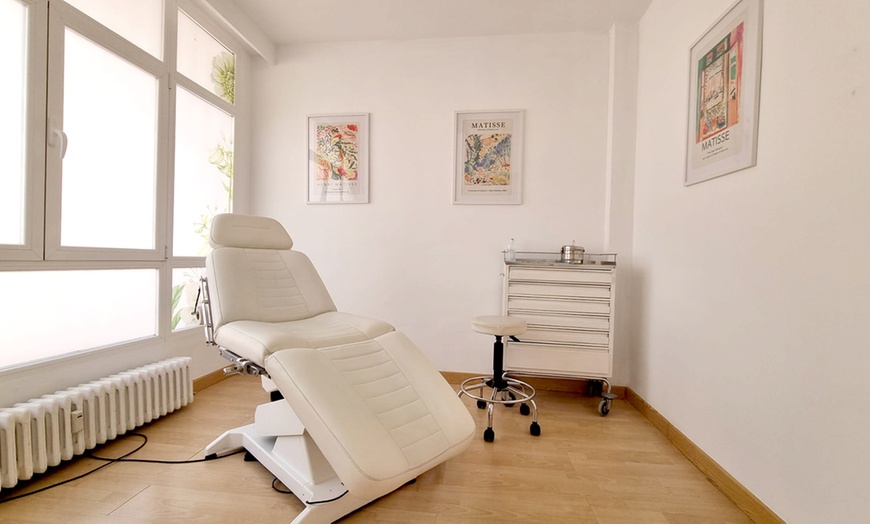 Image 2: 1 o 3 sesiones de revitalización facial con láser ‎CO₂ fraccional