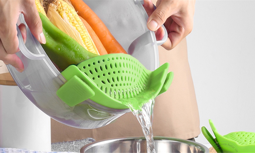 Image 2: Snap'N Strain Kitchen Strainer