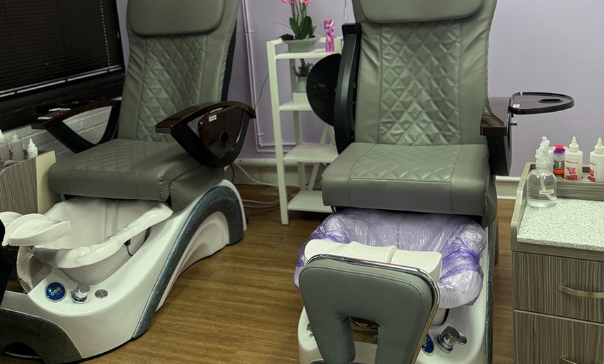 Image 12: Enjoy a Gel Manicure and Pedicure Combo