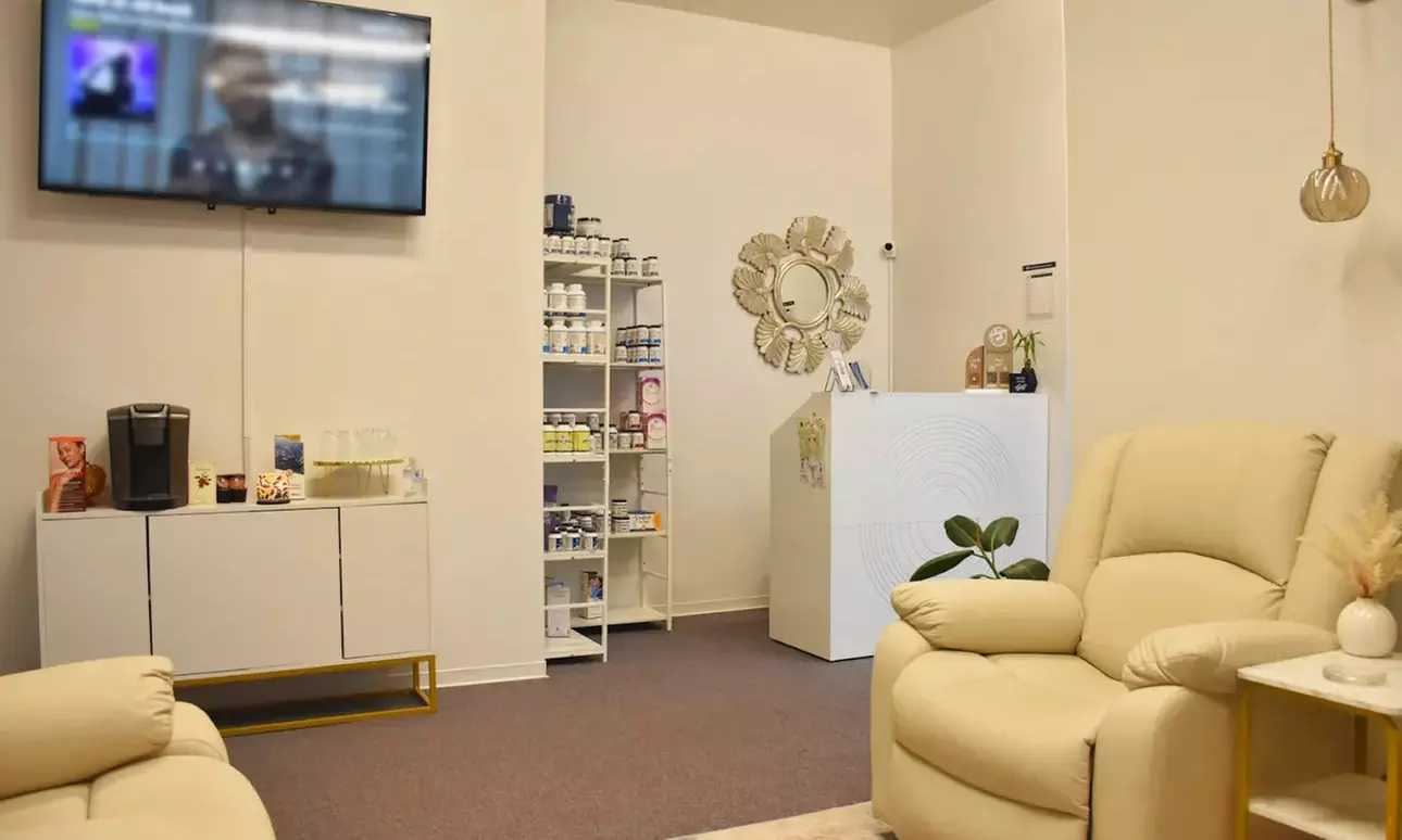 Feel Revitalized with 4, 8, or 12 B-12 Vitamin Injections at Stronger Every Day Soul Mind Body(Up to 50% Off) - Primary Image